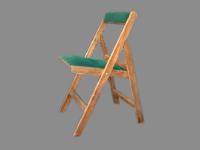 Alquiler de sillas plegables de madera barnizada con tapizado.