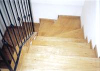 Pisos de madera - Escaleras Roble Blanco.-  Diez sinonimo de pulido y plastificado de pisos.