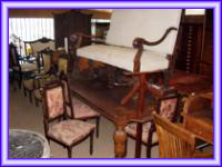 Muebles antiguos para venta, sillon italiano, meson roble y 6 sillas.
